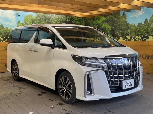 アルファード ２．５Ｓ　Ｃパッケージ　サンルーフ　１０．５インチメーカーナビ　全周囲カメラ　セーフティセンス　レーダークルーズ　両側パワスラ　デジタルインナーミラー　フリップダウン　ブラインドスポットモニター　パワーバックドア　合皮シート（16枚目）