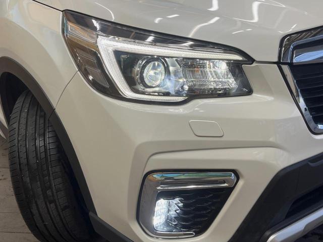 フォレスター アドバンス　純正ビルトインナビ　サイド・バックカメラ　アイサイトコアテクノロジー　レーダークルーズ　ハーフレザーシート　全席シートヒーター　ＬＥＤヘッド　メモリー機能付パワーシート　パワーバックドア　スマートキー（13枚目）