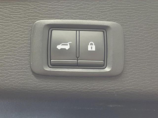 �y�p���[�o�b�N�h�A�z�X�}�[�g�L�[��^�]�Ȃ̃{�^�������������Ń��A�Q�[�g�������ŊJ���܂��I�ו��������Ă��鎞��A�����ʒu�ɂ���o�b�N�h�A��߂�ۂɕ֗��ȋ@�\�ł���