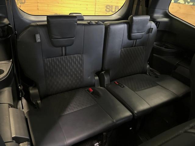 ノア ハイブリッドＳ－Ｚ　純正１０．５型ナビ　フリップダウンモニター　全周囲カメラ　１００Ｖ電源　衝突被害軽減システム　レーダークルーズ　禁煙車　電動リアゲート　コーナーセンサー　ＬＥＤヘッド　ＥＴＣ２．０（10枚目）