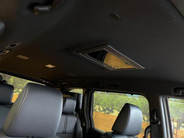 ノア ハイブリッドＳ－Ｚ　純正１０．５型ナビ　フリップダウンモニター　全周囲カメラ　１００Ｖ電源　衝突被害軽減システム　レーダークルーズ　禁煙車　電動リアゲート　コーナーセンサー　ＬＥＤヘッド　ＥＴＣ２．０（26枚目）