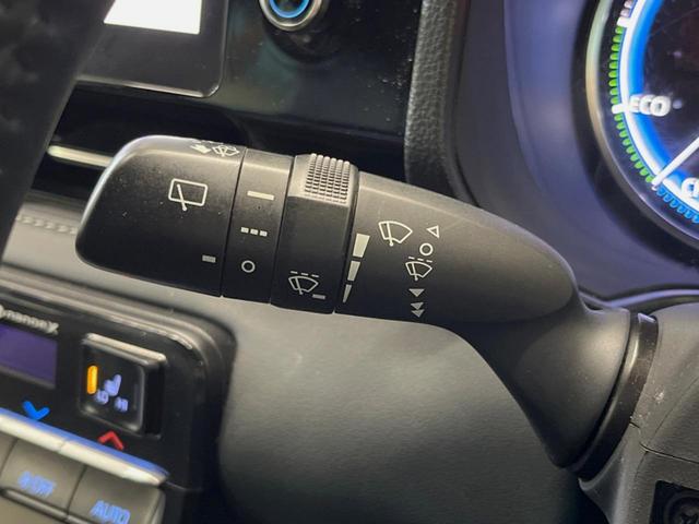 ノア ハイブリッドＳ－Ｚ　純正１０．５型ナビ　フリップダウンモニター　全周囲カメラ　１００Ｖ電源　衝突被害軽減システム　レーダークルーズ　禁煙車　電動リアゲート　コーナーセンサー　ＬＥＤヘッド　ＥＴＣ２．０（32枚目）