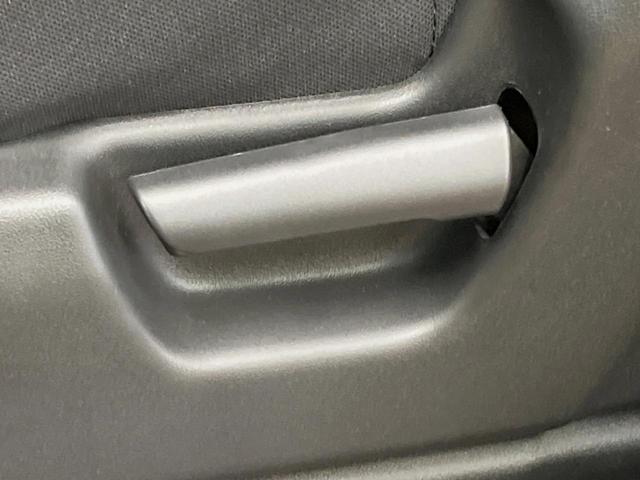 ジムニーノマド ＦＣ　登録済未使用車　４ＷＤ　４ＡＴ　スズキセーフティーサポート　シートヒーター　純正革巻きステアリング　１５インチ純正アルミ　ＬＥＤヘッド　ヘッドライトウォッシャー　衝突軽減装備　車線逸脱警告装備（46枚目）