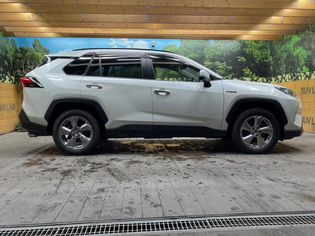 ＲＡＶ４ ハイブリッドＧ　純正９型ナビ　禁煙車　セーフティセンス　クリアランスソナー　ブラインドスポットモニター　パワーバックドア　１８インチ純正アルミ　パワーシート　シートポジションメモリー　快適温熱シート　バックカメラ（49枚目）
