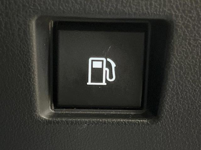 アルファードハイブリッド Ｚ　モデリスタエアロ　左右独立ムーンルーフ　１４インチディスプレイオーディオ　全周囲カメラ　セーフティセンス　レーダークルーズ　フリップダウン　合皮シート　両側パワスラ　パワーバックドア　１８インチアルミ（28枚目）