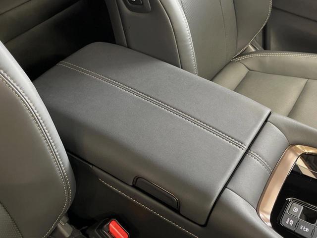 アルファードハイブリッド Ｚ　モデリスタエアロ　左右独立ムーンルーフ　１４インチディスプレイオーディオ　全周囲カメラ　セーフティセンス　レーダークルーズ　フリップダウン　合皮シート　両側パワスラ　パワーバックドア　１８インチアルミ（31枚目）