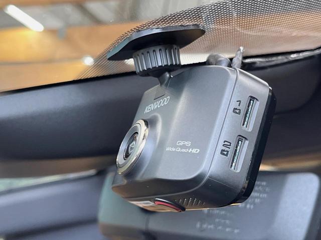 アルファードハイブリッド Ｚ　モデリスタエアロ　左右独立ムーンルーフ　１４インチディスプレイオーディオ　全周囲カメラ　セーフティセンス　レーダークルーズ　フリップダウン　合皮シート　両側パワスラ　パワーバックドア　１８インチアルミ（60枚目）