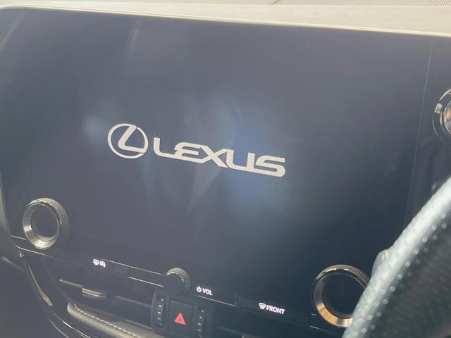 ＮＸ ＮＸ３５０ｈ　Ｆスポーツ　禁煙車　サンルーフ　純正１４インチディスプレイオーディオ　全周囲カメラ　プリクラッシュセーフティ　レーダークルーズ　メモリー機能付きパワーシート　ＡＣ１００Ｖ　パワーバックドア　前席シートエアコン（4枚目）