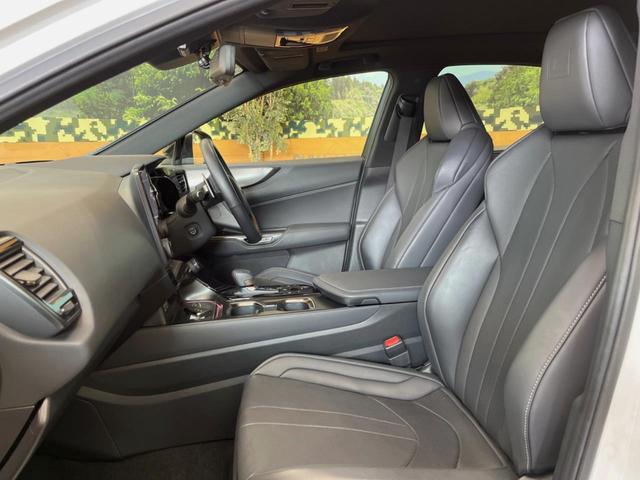 ＮＸ ＮＸ３５０ｈ　Ｆスポーツ　禁煙車　サンルーフ　純正１４インチディスプレイオーディオ　全周囲カメラ　プリクラッシュセーフティ　レーダークルーズ　メモリー機能付きパワーシート　ＡＣ１００Ｖ　パワーバックドア　前席シートエアコン（23枚目）