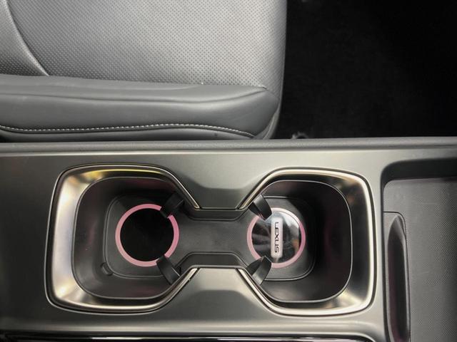 ＮＸ ＮＸ３５０ｈ　Ｆスポーツ　禁煙車　サンルーフ　純正１４インチディスプレイオーディオ　全周囲カメラ　プリクラッシュセーフティ　レーダークルーズ　メモリー機能付きパワーシート　ＡＣ１００Ｖ　パワーバックドア　前席シートエアコン（42枚目）