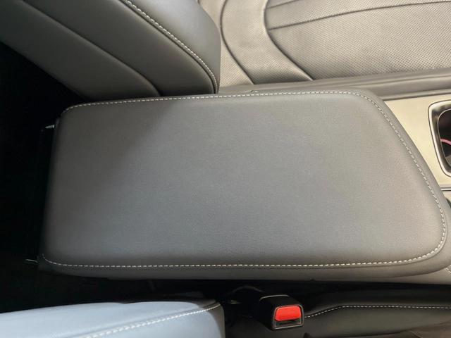 ＮＸ ＮＸ３５０ｈ　Ｆスポーツ　禁煙車　サンルーフ　純正１４インチディスプレイオーディオ　全周囲カメラ　プリクラッシュセーフティ　レーダークルーズ　メモリー機能付きパワーシート　ＡＣ１００Ｖ　パワーバックドア　前席シートエアコン（43枚目）