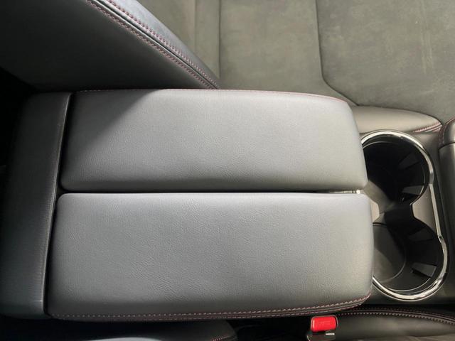 CX-8 25S ブラックトーンエディション 10.25インチマツダコネクトナビ 全周囲カメラ メモリー機能付きパワーシート パワーバックドア ハーフレザーシート シートヒーター 純正19インチアルミ オートブレーキホールド Bluetooth(43枚目)