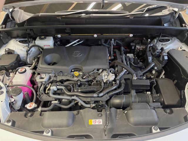 ハリアーハイブリッド Ｚ　１２．３インチディスプレイオーディオ　ＪＢＬサウンド　全周囲カメラ　ハンズフリーパワーバックドア　パワーシート　ブラインドスポットモニター　純正１９インチアルミ　デジタルインナーミラー　ＥＴＣ（18枚目）