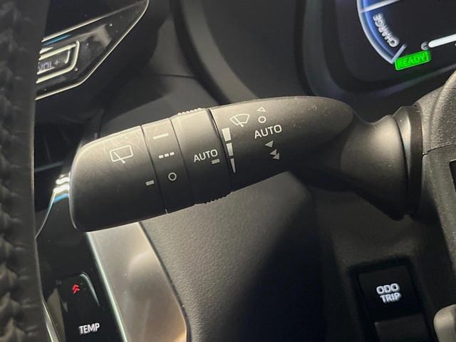 ハリアーハイブリッド Ｚ　１２．３インチディスプレイオーディオ　ＪＢＬサウンド　全周囲カメラ　ハンズフリーパワーバックドア　パワーシート　ブラインドスポットモニター　純正１９インチアルミ　デジタルインナーミラー　ＥＴＣ（43枚目）