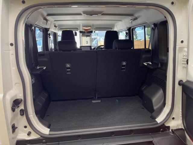 ジムニーノマド ＦＣ　８インチＳＤナビ　禁煙車　４ＷＤ　セーフティサポート　レーダークルーズ　シートヒーター　ＬＥＤヘッド　アイドリングストップ　コーナーセンサー　純正１５インチアルミ　革巻きステアリング　　スマートキー（11枚目）