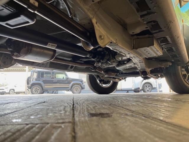 ジムニーノマド ＦＣ　８インチＳＤナビ　禁煙車　４ＷＤ　セーフティサポート　レーダークルーズ　シートヒーター　ＬＥＤヘッド　アイドリングストップ　コーナーセンサー　純正１５インチアルミ　革巻きステアリング　　スマートキー（30枚目）