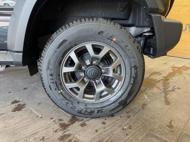 ジムニーノマド FC 登録済み未使用車 レーダークルーズコントロール シートヒーター アイドリングストップ コーナーセンサー 純正革巻きステアリング 15インチ純正アルミホイール LEDヘッド オートエアコン(13枚目)