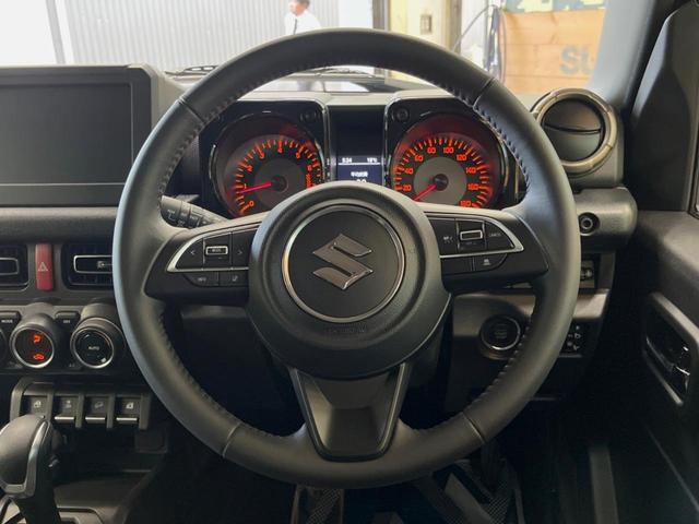 �y�����v�����X�e�A�����O�z�㎿�Ȋv���g�p���邱�ƂŁA��ɂ����������݂ƂĂ��^�]���₷���n���h���ł���