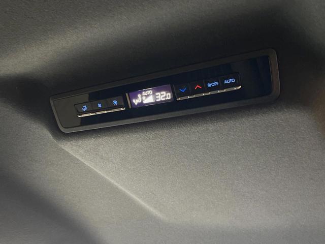 ノア S-Z 10.5インチディスプレイオーディオ バックカメラ セーフティセンス レーダークルーズ 両側パワスラ ハーフレザーシート シートヒーター LEDヘッド 純正17インチアルミ リアオートエアコン ETC(7枚目)