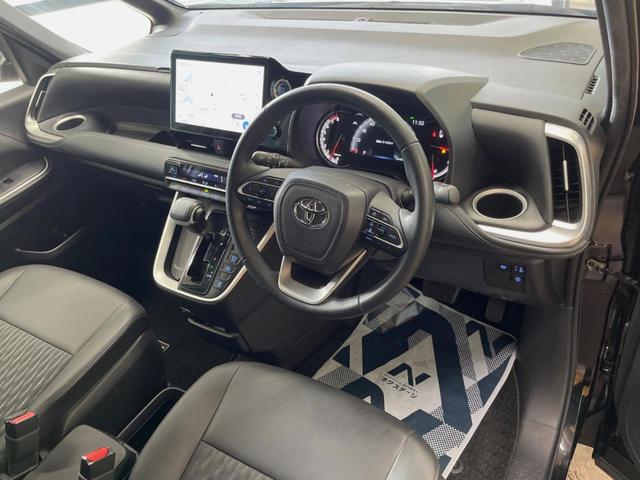 ノア S-Z 10.5インチディスプレイオーディオ バックカメラ セーフティセンス レーダークルーズ 両側パワスラ ハーフレザーシート シートヒーター LEDヘッド 純正17インチアルミ リアオートエアコン ETC(25枚目)