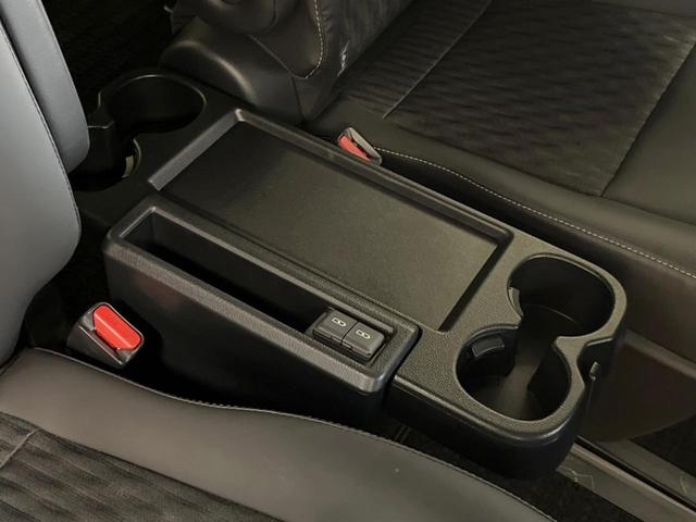 ノア S-Z 10.5インチディスプレイオーディオ バックカメラ セーフティセンス レーダークルーズ 両側パワスラ ハーフレザーシート シートヒーター LEDヘッド 純正17インチアルミ リアオートエアコン ETC(41枚目)