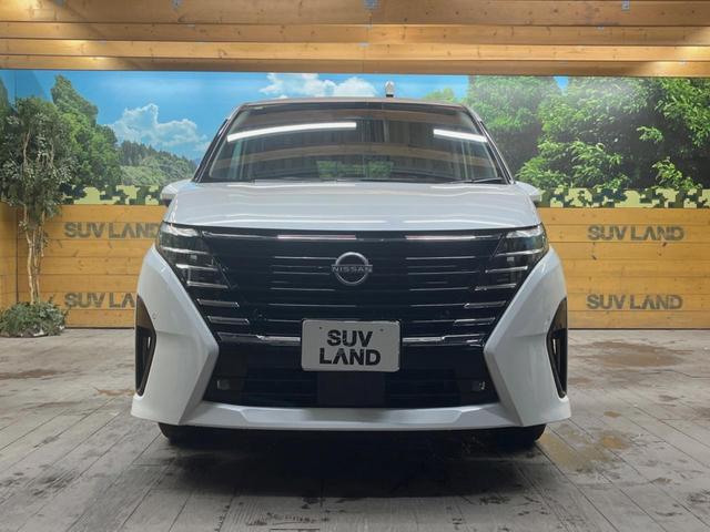 セレナ ｅ－パワー　ハイウェイスターＶ　両側ハンズフリーパワースライドドア　１２．３型メーカーナビ　シートヒーター　全周囲カメラ　ＥＴＣ　プロパイロット　革巻きステアリングホイール　純正１６インチアルミ　禁煙車　ＬＥＤヘッド　ＥＴＣ（14枚目）