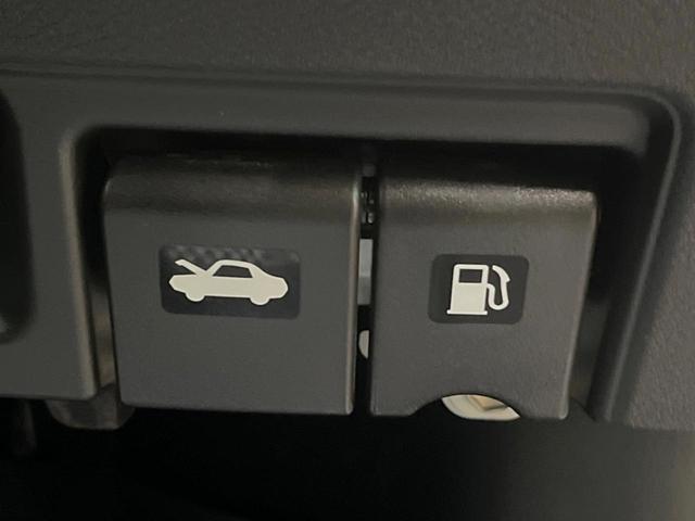 セレナ ｅ－パワー　ハイウェイスターＶ　両側ハンズフリーパワースライドドア　１２．３型メーカーナビ　シートヒーター　全周囲カメラ　ＥＴＣ　プロパイロット　革巻きステアリングホイール　純正１６インチアルミ　禁煙車　ＬＥＤヘッド　ＥＴＣ（28枚目）