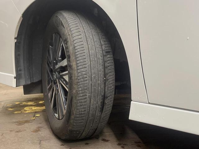 セレナ ｅ－パワー　ハイウェイスターＶ　両側ハンズフリーパワースライドドア　１２．３型メーカーナビ　シートヒーター　全周囲カメラ　ＥＴＣ　プロパイロット　革巻きステアリングホイール　純正１６インチアルミ　禁煙車　ＬＥＤヘッド　ＥＴＣ（46枚目）