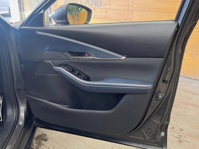 ＣＸ－３０ ＸＤ　プロアクティブ　禁煙車　ディーゼル（軽油）　８．８インチマツダコネクトナビ　全周囲カメラ　レーダークルーズコントロール　ブラインドスポットモニター　パワーバックドア　１８インチ純正アルミ　ＬＥＤヘッド（35枚目）