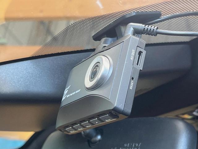 ヴォクシー S-Z 10.5インチディスプレイオーディオ バックカメラ セーフティセンス レーダークルーズ 両側パワスラ パワーバックドア 前列中列シートヒーター ハーフレザーシート 17インチアルミ 三眼LEDヘッド(24枚目)