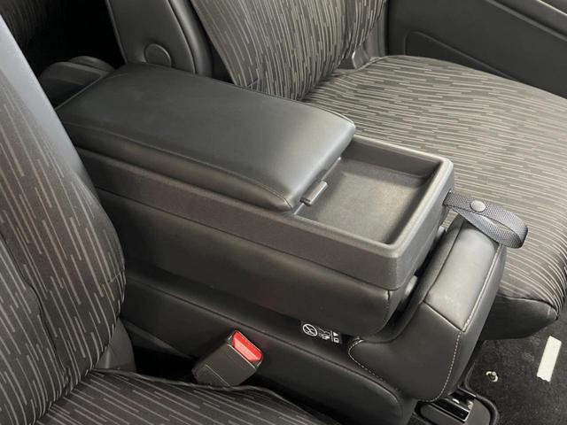 セレナ ハイウェイスターＶ　１２．３型メーカーナビ　全周囲カメラ　両側ハンズフリーパワースライドドア　プロパイロット　ＥＴＣ　ドライブレコーダー　禁煙車　セーフティアシスト　ＬＥＤヘッド　ダブルエアコン（27枚目）