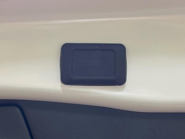 ＲＡＶ４ Ｇ　純正１０．５型ディスプレイオーディオ　全周囲カメラ　セーフティセンス　ブラインドスポットモニター　レーダークルーズ　クリアランスソナー　４ＷＤ　パワーバックドア　シートベンチレーション　スマートキー（6枚目）