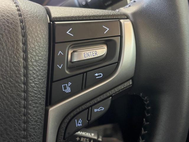 ランドクルーザープラド TX Lパッケージ マットブラックエディション 7人乗り サンルーフ 純正9インチナビ バックカメラ レーダークルーズ シートベンチレーション LEDヘッド クリアランスソナー ETC 黒革シート パワーシート 純正18インチアルミ スマートキー(6枚目)