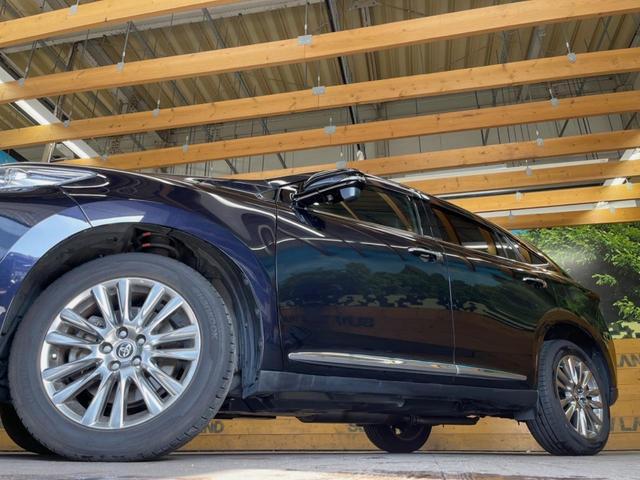 ハリアー プレミアム　純正９インチナビ　バックカメラ　セーフティセンス　レーダークルーズ　ハーフレザーシート　パワーバックドア　シーケンシャルターンランプ　１８インチアルミ　ウッドコンビステアリング　パワーシート　ＥＴＣ（46枚目）