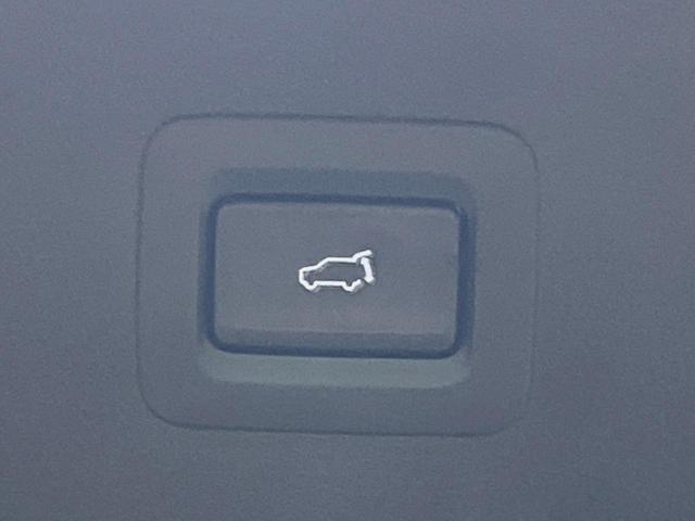 �y�p���[�o�b�N�h�A�z�X�}�[�g�L�[��^�]�Ȃ̃{�^�������������Ń��A�Q�[�g�������ŊJ���܂��I�ו��������Ă��鎞��A�����ʒu�ɂ���o�b�N�h�A��߂�ۂɕ֗��ȋ@�\�ł���