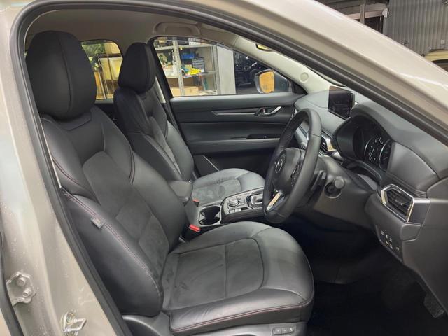 �y�n�[�t���U�[�V�[�g�z�������ƍ���S�n�𗼗������l�C�̃V�[�g���w�ʁE���ʂ̃t�@�u���b�N�f�ނ́A�ʋC���̗ǂ��⊊��ɂ����ɗD��Ă��܂��B�C���╞���ɍ��E���ꂸ���K�ɂ���肢�������܂��B