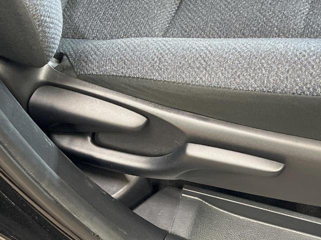 シエンタ Ｘ　禁煙車　オーディオ　電動スライドドア　スマートキー　ＥＴＣビルトイン　エアコン　グレーファブリックシート　電動格納ミラー　スライドドアイージークローザー（31枚目）