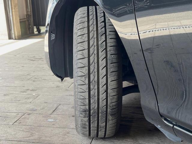 シエンタ Ｘ　禁煙車　オーディオ　電動スライドドア　スマートキー　ＥＴＣビルトイン　エアコン　グレーファブリックシート　電動格納ミラー　スライドドアイージークローザー（38枚目）