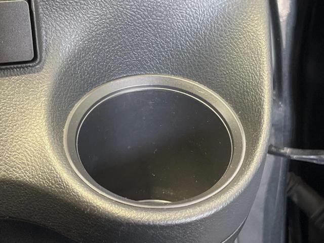 シエンタ Ｘ　禁煙車　オーディオ　電動スライドドア　スマートキー　ＥＴＣビルトイン　エアコン　グレーファブリックシート　電動格納ミラー　スライドドアイージークローザー（47枚目）