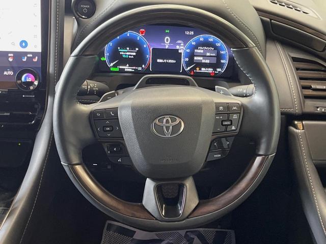 アルファードハイブリッド Ｚ　禁煙車　左右独立ムーンルーフ　純正１４インチディスプレイオーディオ　全周囲カメラ　レーダークルーズコントロール　デジタルインナーミラー　メモリー機能付きパワーシート　合皮シート　純正１８インチアルミ（12枚目）