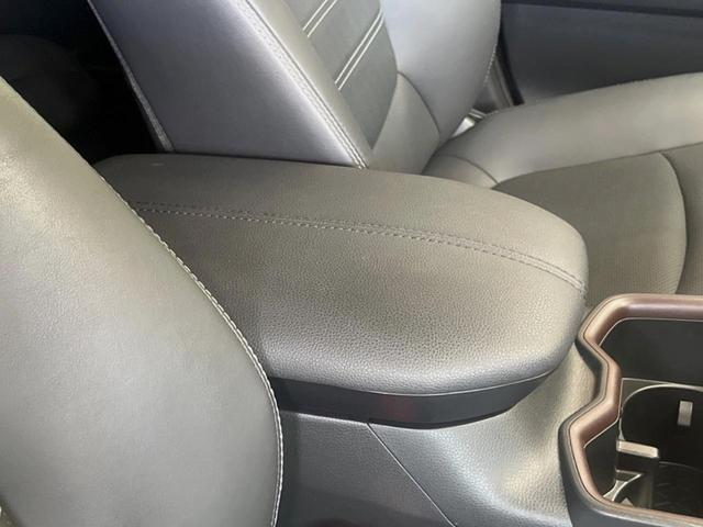 ＲＡＶ４ ハイブリッドＧ　モデリスタエアロ　１０．５インチディスプレイオーディオ　全周囲カメラ　セーフティセンス　レーダークルーズ　デジタルインナーミラー　ハンズフリーパワーバックドア　ブラインドスポットモニター　合皮シート（28枚目）