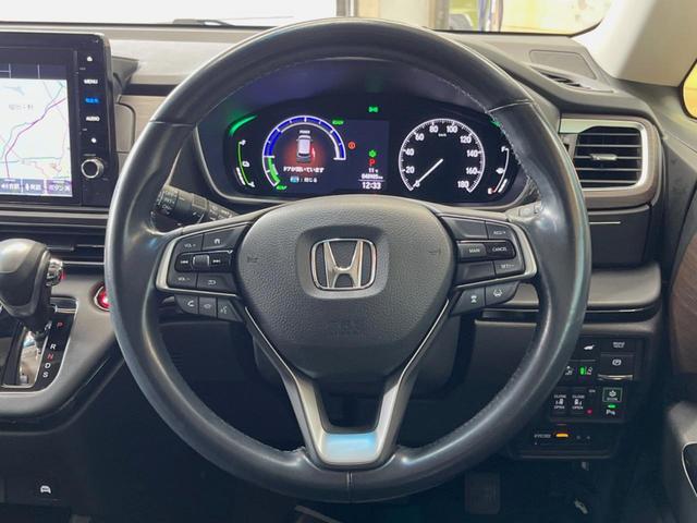 �y�����v�����X�e�A�����O�z�㎿�Ȋv���g�p���邱�ƂŁA��ɂ����������݂ƂĂ��^�]���₷���n���h���ł���