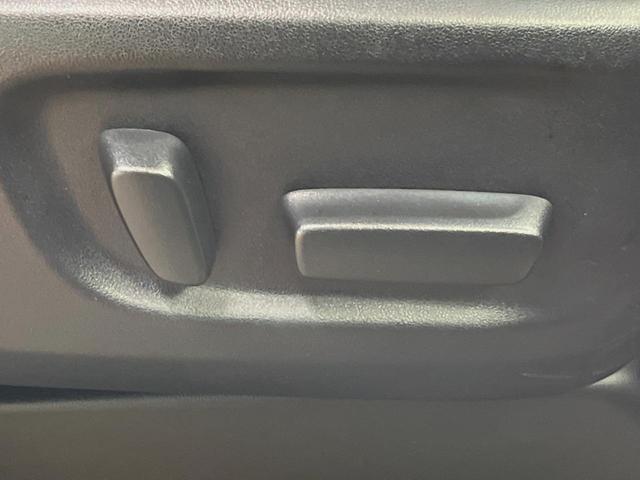 アルファード ２．５Ｓ　Ｃパッケージ　モデリスタエアロ　サンルーフ　後席モニター　ＢＩＧ－Ｘ１１型ナビ　バックカメラ　レーダークルーズ　禁煙車　メモリー機能付きパワーシート　前席シートベンチレーション　パワーバックドア　ビルトインＥＴＣ（36枚目）