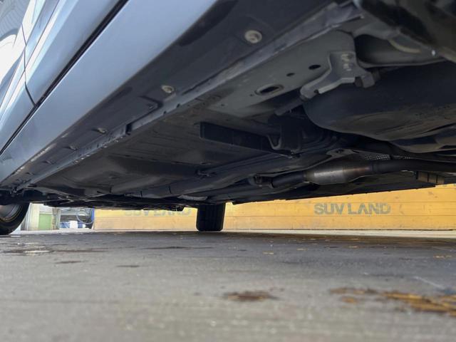 キックス Ｘ　純正９型ナビ　全周囲カメラ　プロパイロット　禁煙車　デジタルインナーミラー　ハーフレザーシート　ＬＥＤヘッド　衝突被害軽減システム　ルーフレール　ビルトインＥＴＣ　純正１７インチアルミ（25枚目）