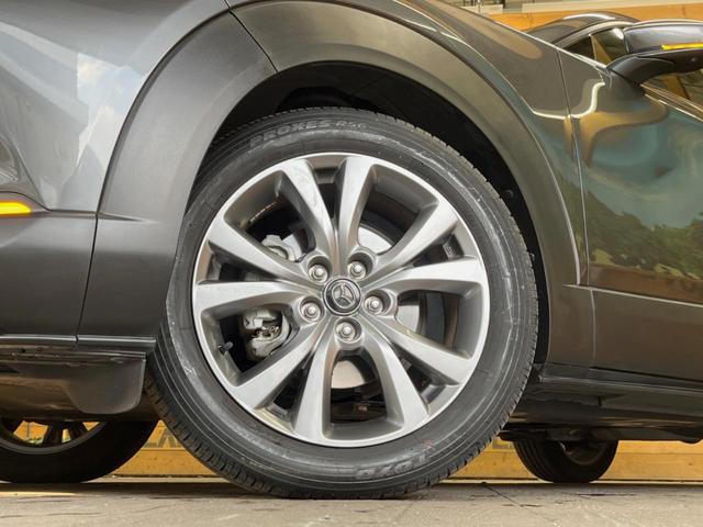 �y�����P�W�C���`�A���~�z�C�[���z�O�ςɃ}�b�`���������A���~�z�C�[���𑕒����Ă���܂��B�e��ЊO�A���~�z�C�[����A�X�^�b�h���X�^�C�����戵�����Ă���܂��B���񂲑��k����������