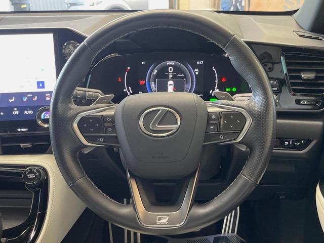 �y�����v�����X�e�A�����O�z�㎿�Ȋv���g�p���邱�ƂŁA��ɂ����������݂ƂĂ��^�]���₷���n���h���ł���