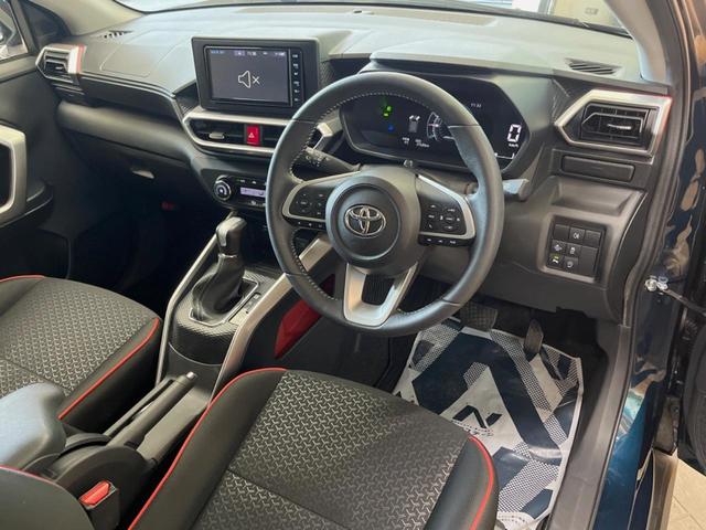 ライズ Ｚ　純正ナビ　全周囲カメラ　レーダークルーズ　シートヒーター　禁煙車　クリアランスソナー　ＬＥＤヘッド　１７インチアルミ　スマートキー　Ｂｌｕｅｔｏｏｔｈ　革巻きステアリング　アイドリングストップ（24枚目）