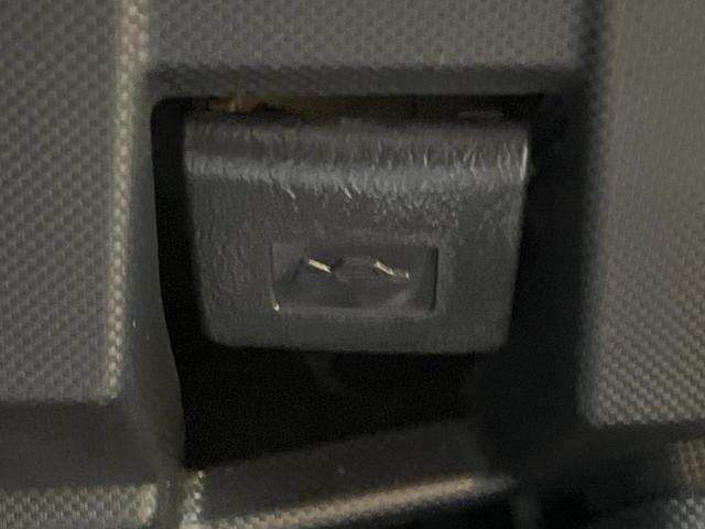 ライズ Ｚ　純正ナビ　全周囲カメラ　レーダークルーズ　シートヒーター　禁煙車　クリアランスソナー　ＬＥＤヘッド　１７インチアルミ　スマートキー　Ｂｌｕｅｔｏｏｔｈ　革巻きステアリング　アイドリングストップ（28枚目）