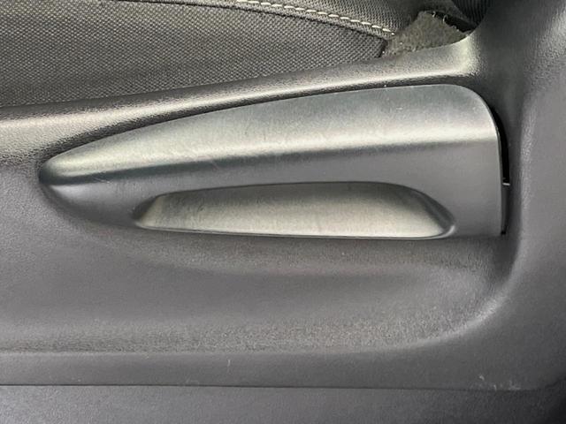 ヴォクシー ＺＳ　煌　ＢＩＧ－Ｘ１１型ナビ　バックカメラ　セーフティセンス　両側パワスラ　クルーズコントロール　フリップダウン　デュアルオートエアコン　リアオートエアコン　ＬＥＤヘッド　スマートキー　１６インチアルミ（22枚目）