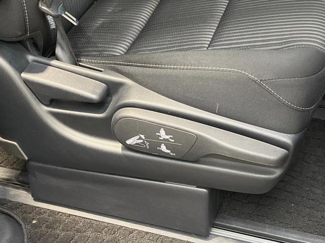 ヴォクシー ＺＳ　煌　ＢＩＧ－Ｘ１１型ナビ　バックカメラ　セーフティセンス　両側パワスラ　クルーズコントロール　フリップダウン　デュアルオートエアコン　リアオートエアコン　ＬＥＤヘッド　スマートキー　１６インチアルミ（45枚目）